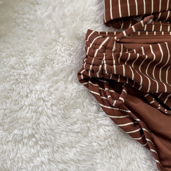 Striped Brown Bikini Set XS - Picture 3 of 3